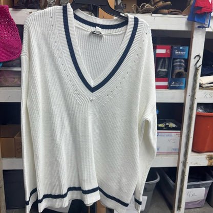 On 34th Women’s Plus Size Ivory V-Neck Ribbed Sweater