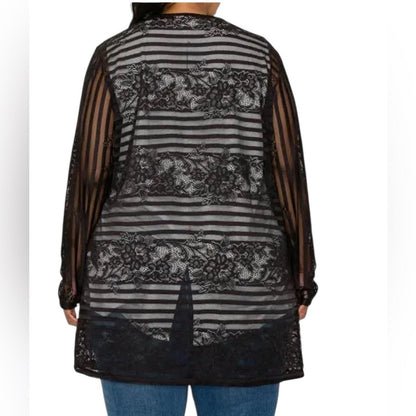 Coin 1804 Women’s Plus Tie Front Black Lace Kimono